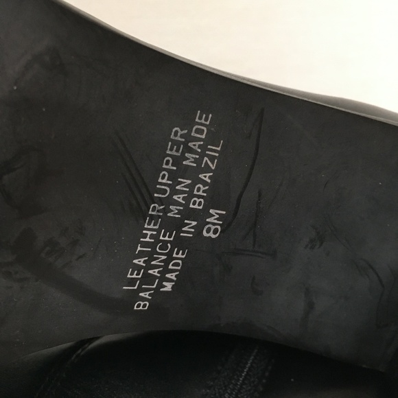 Apostrophe Dana Block Heel Leather Bootie in Black - Picture 7 of 9